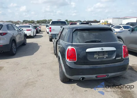 2015 Mini Hardtop Cooper from USA, damaged, VIN WMWXS5C55FT827073